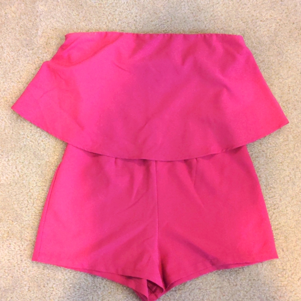 Pink strapless short Romper size M